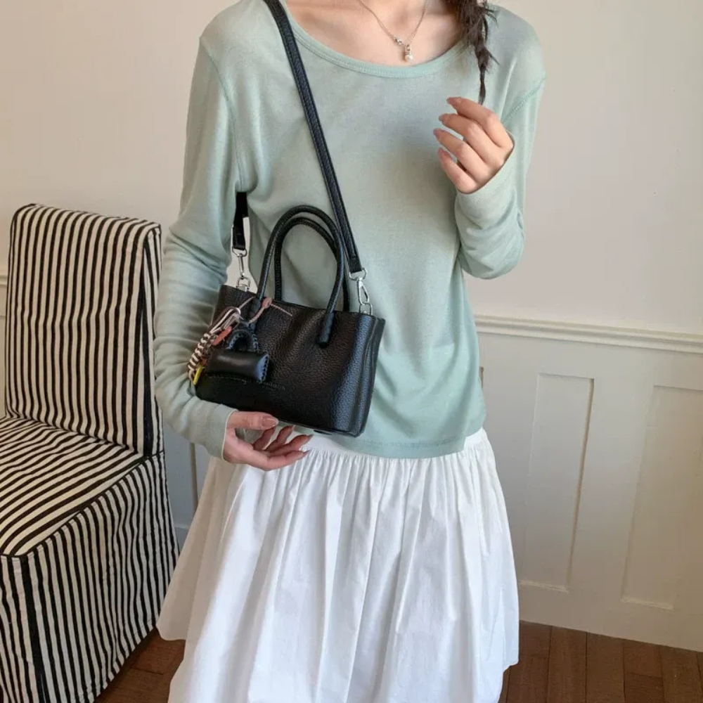 Dolciana Heart Charm Bucket Bag Image secondaire du produit