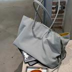 Asverra Nyssa Tasche