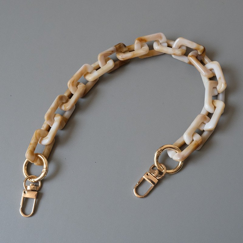 Asverra Acrylic Chain