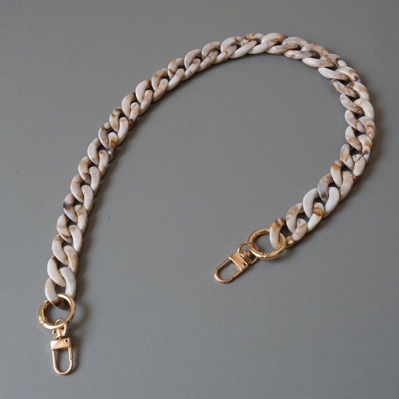 Asverra Acrylic Chain