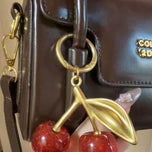Customer review photo from Luisa M