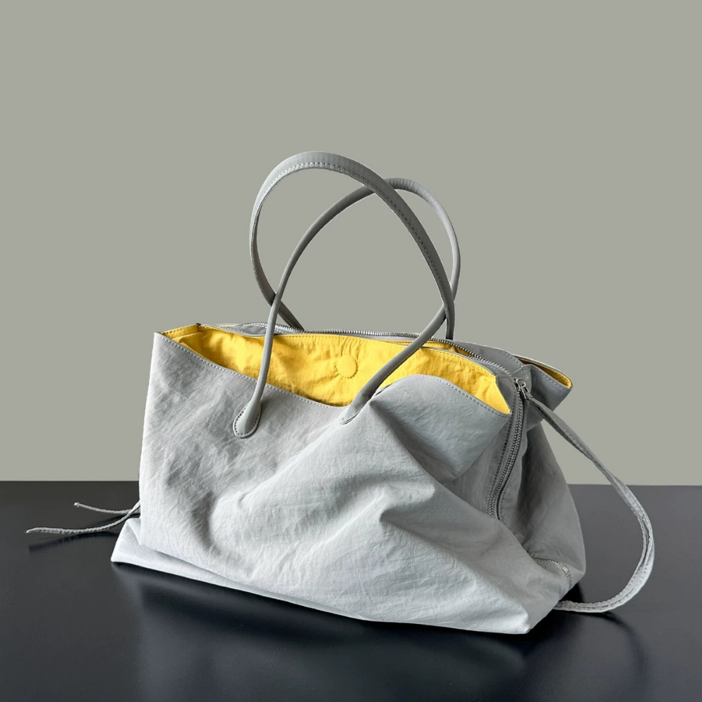 Asverra Nyssa Tasche