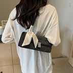 Asverra Vespéria Shoulder Bag