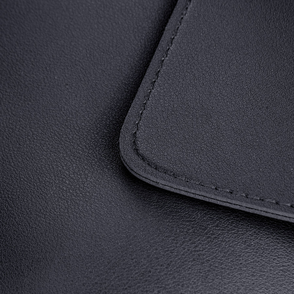 Asverra Solia Crossbody Bag