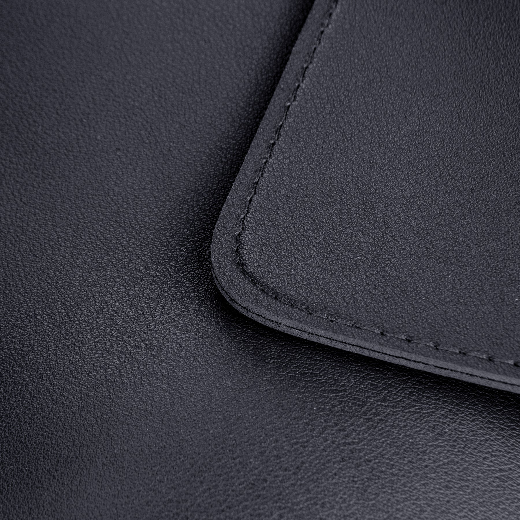 Asverra Solia Crossbody Bag