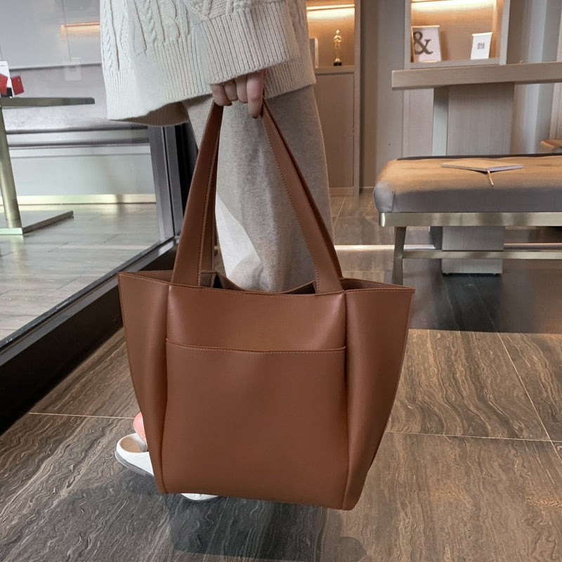 Asverra Galya Tote Bag