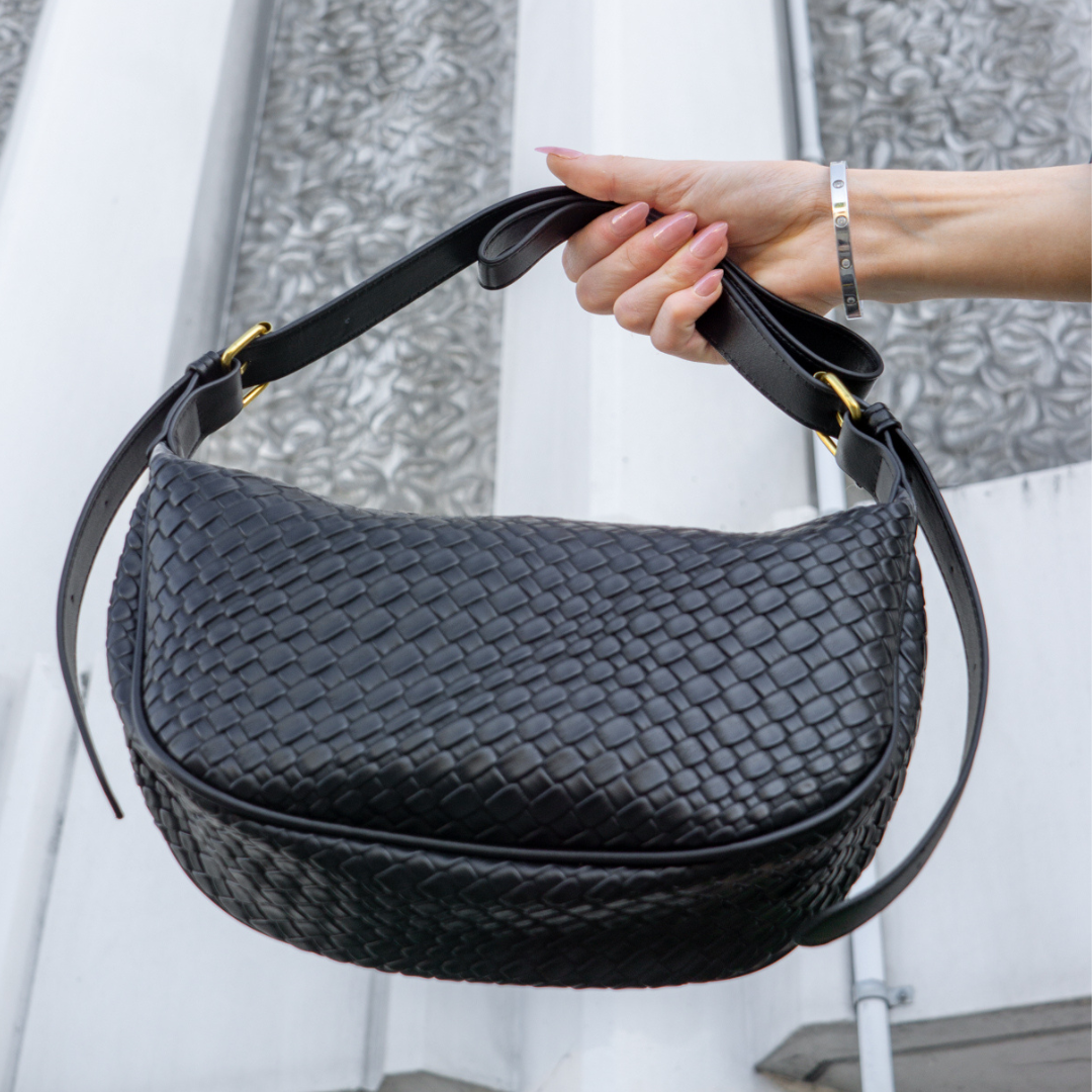 Asverra Cynha Crossbody Bag - Asverra
