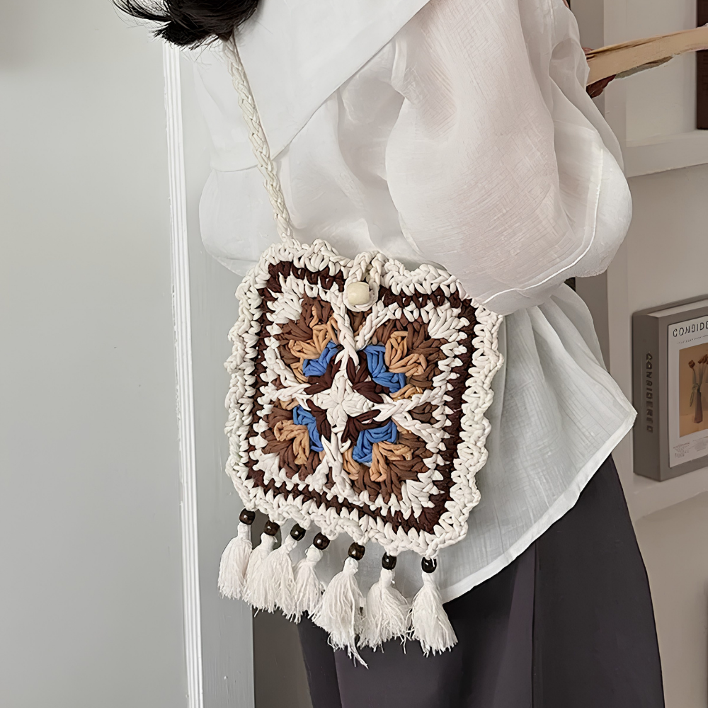 Asverra Calvéra Fransen-Tasche