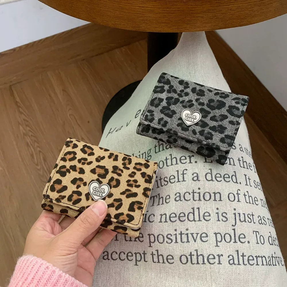 محفظة فيورا هارت