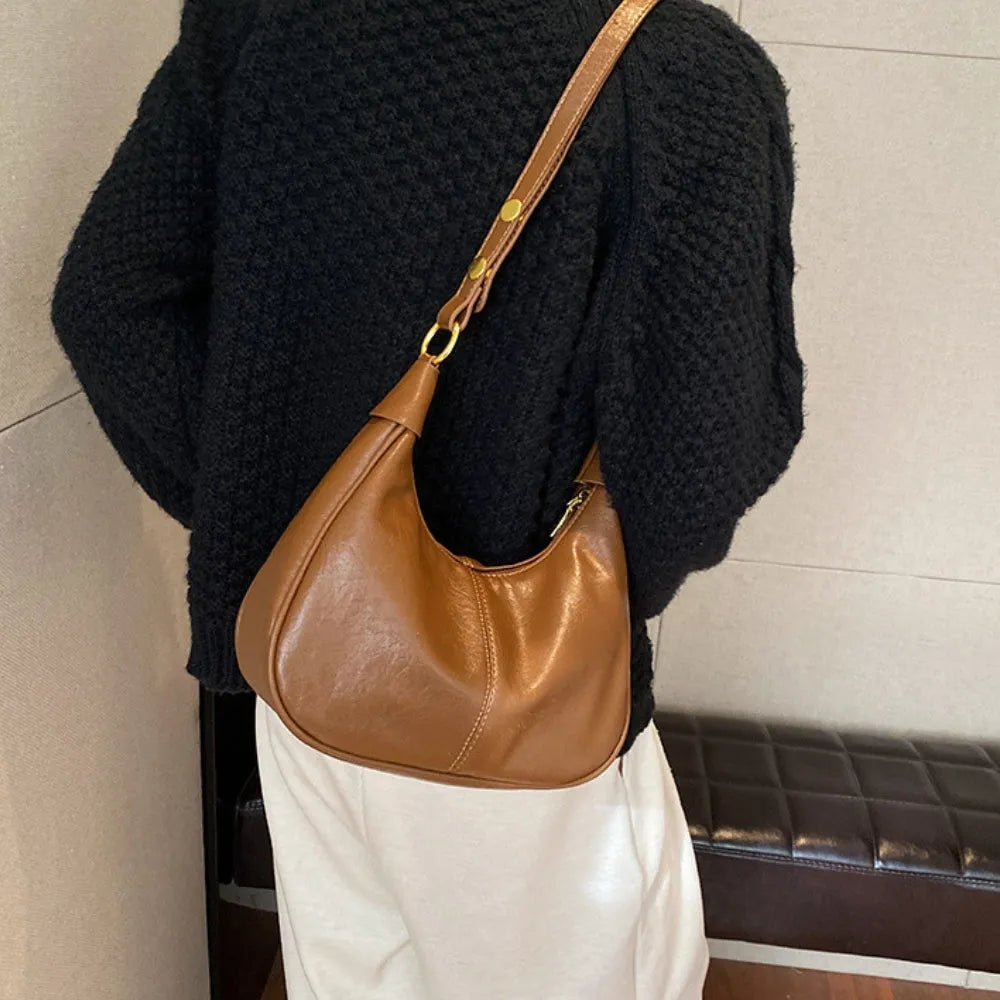 Asverra Baya Crossbody Bag