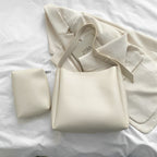 Asverra Maud Hobo Bag