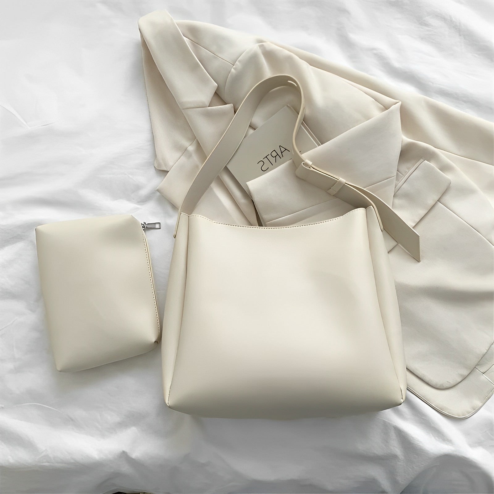 Asverra Maud Hobo Bag