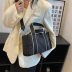 Asverra Junne Crossbody Bag