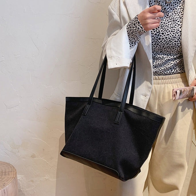 Asverra Hafa Tote Bag