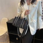 Asverra Junne Crossbody Bag