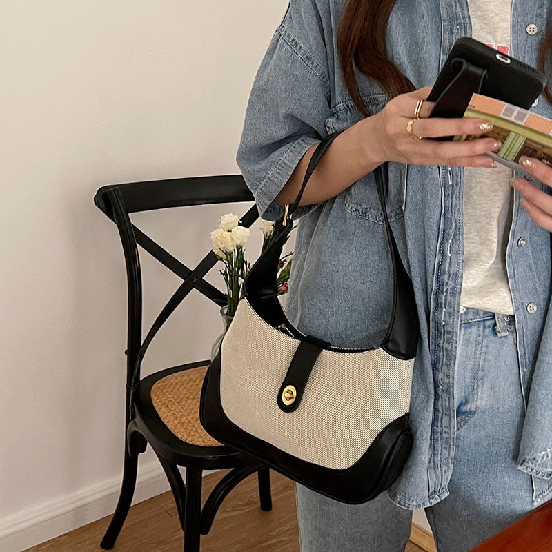 Asverra Dalia Shoulder Bag