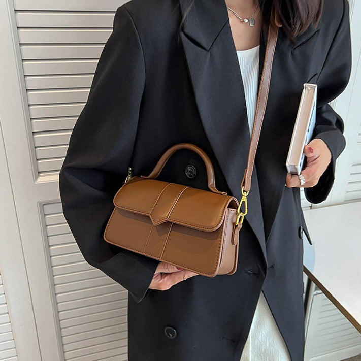 Asverra Arlisse Crossbody Bag