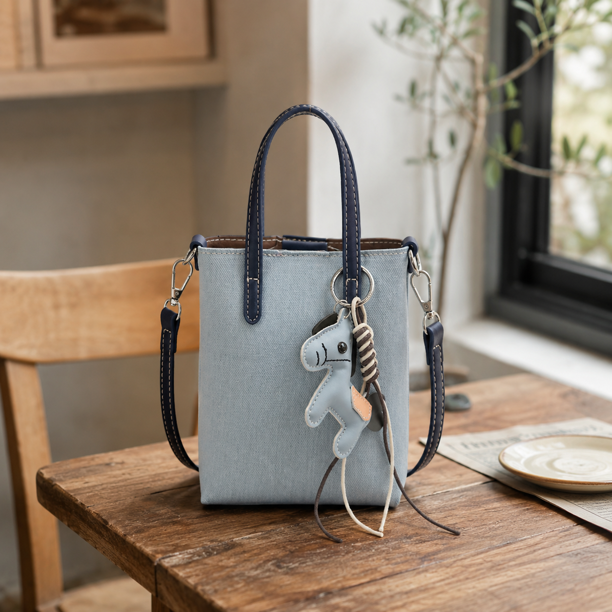 Torenne Horse Charm Phone Bag for Women | Asverra