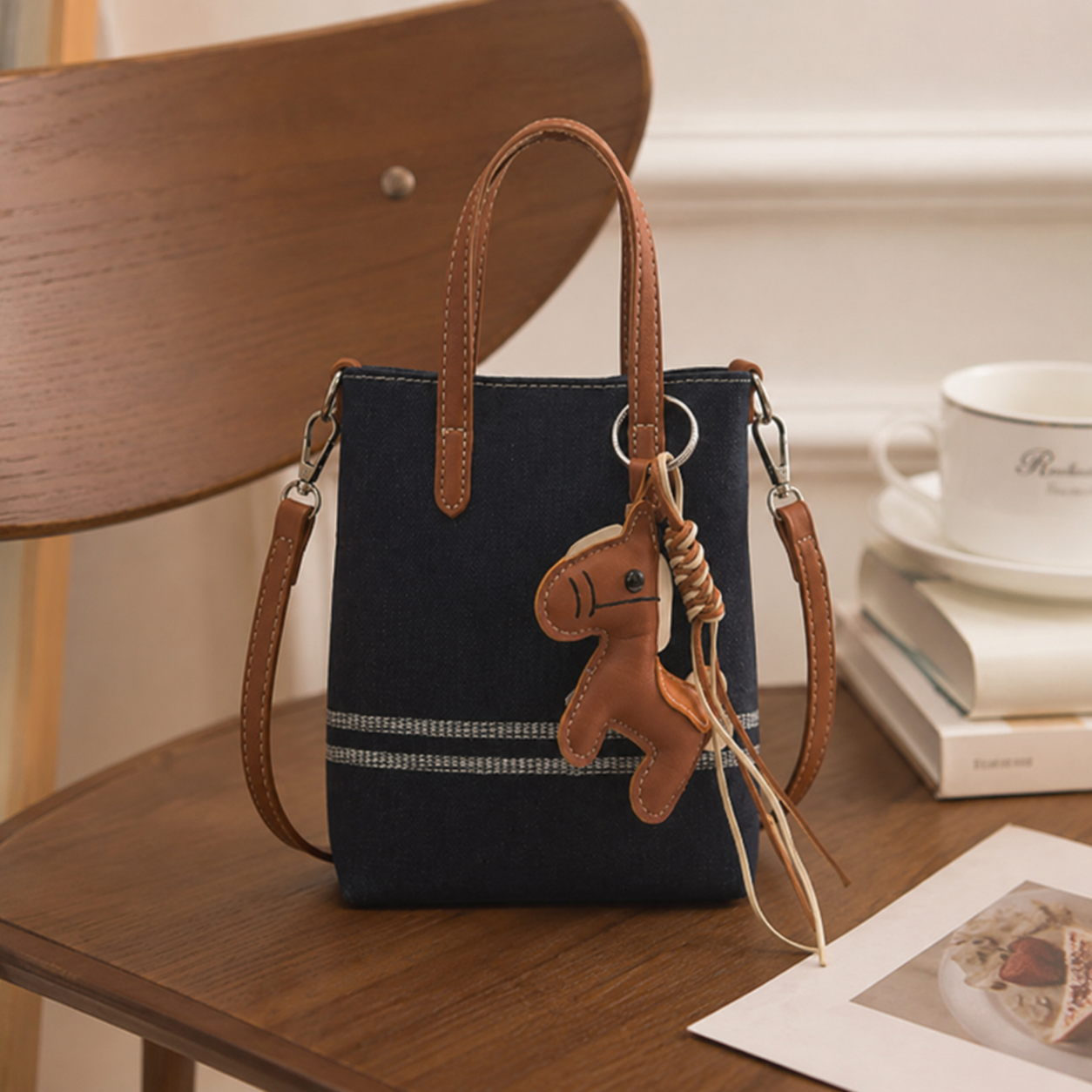 Torenne Horse Charm Phone Bag for Women | Asverra