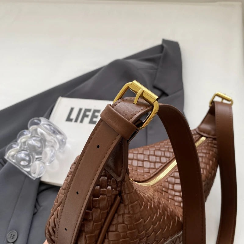Asverra Cynha Crossbody Bag - Asverra