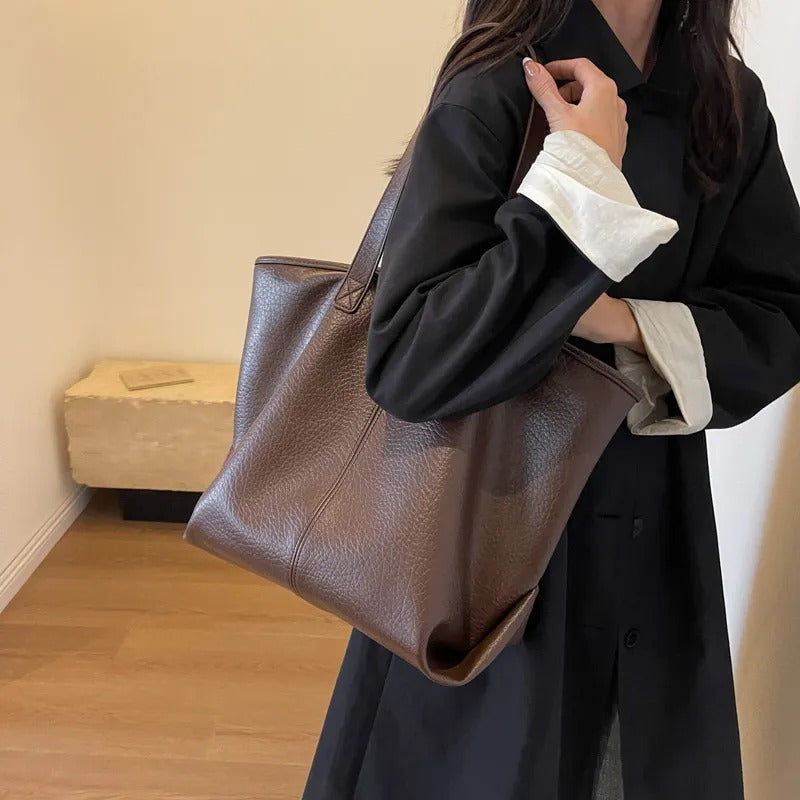 Asverra Manya Tote Bag