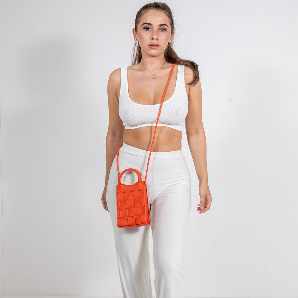 Asverra Chalise Phone Bag