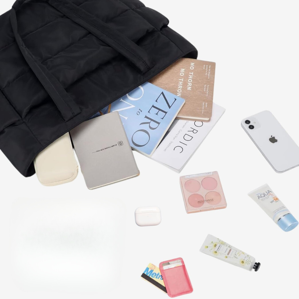 Asverra Sanna Tote Bag