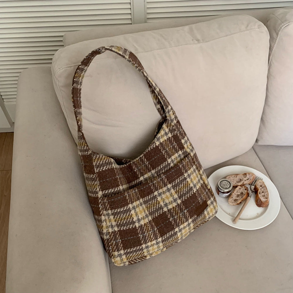 Asverra Felia Hobo Bag