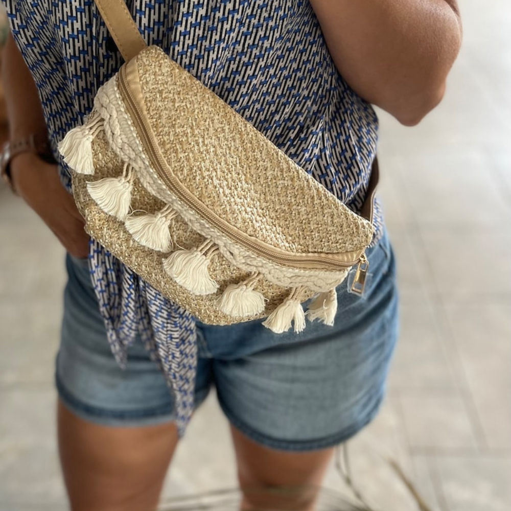 Asverra Danna Crossbody Belt Bag