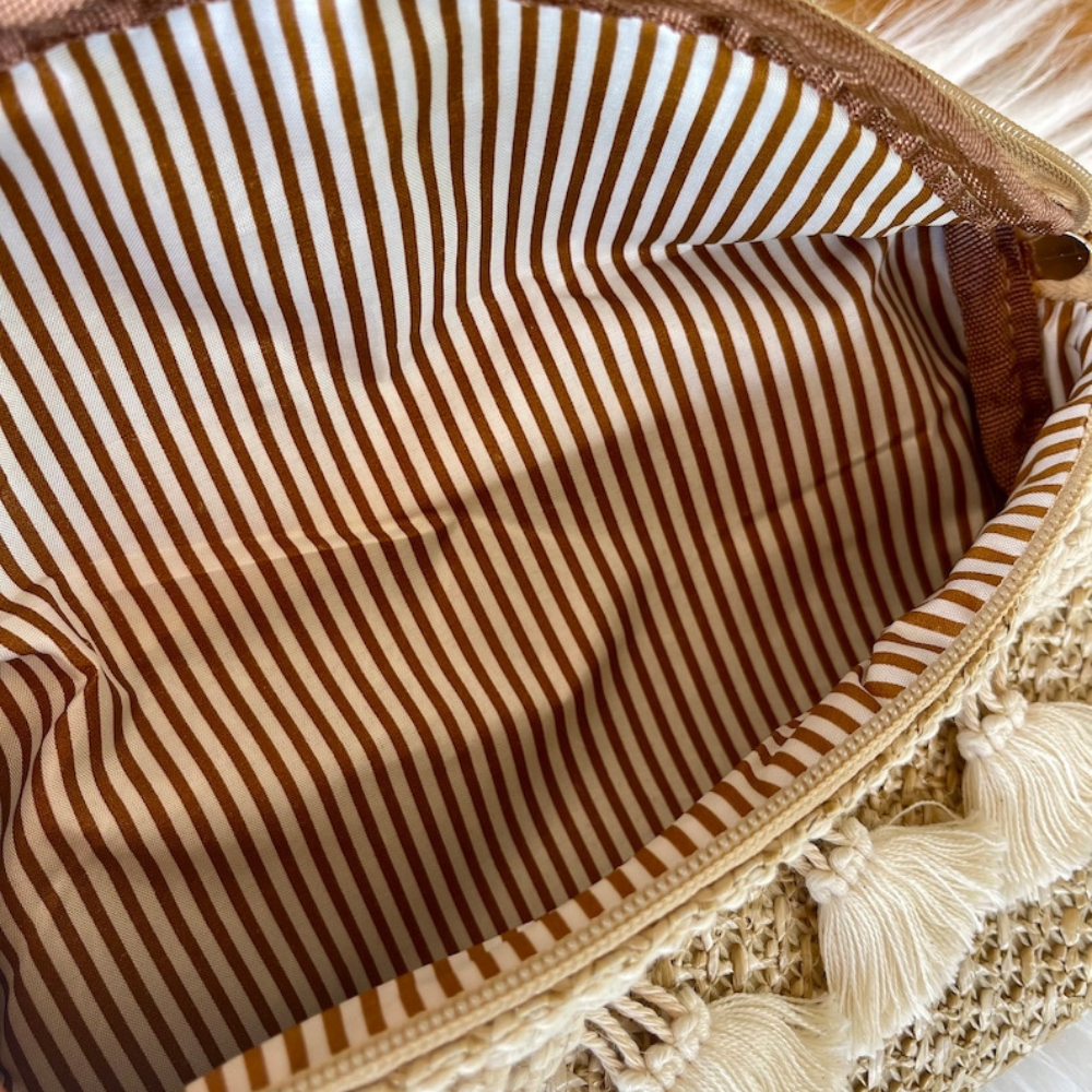 Asverra Danna Crossbody Belt Bag