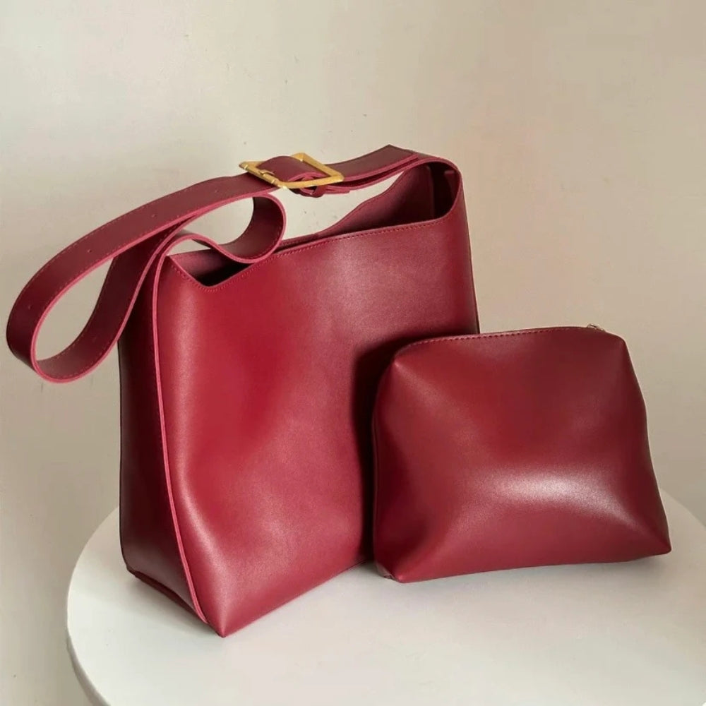 Asverra Ganna Shoulder Bag