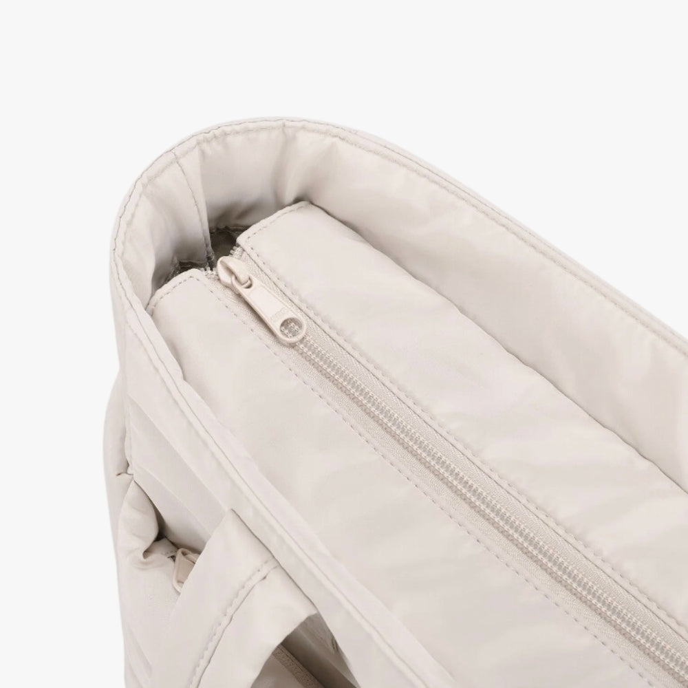 Asverra Sanna Tote Bag