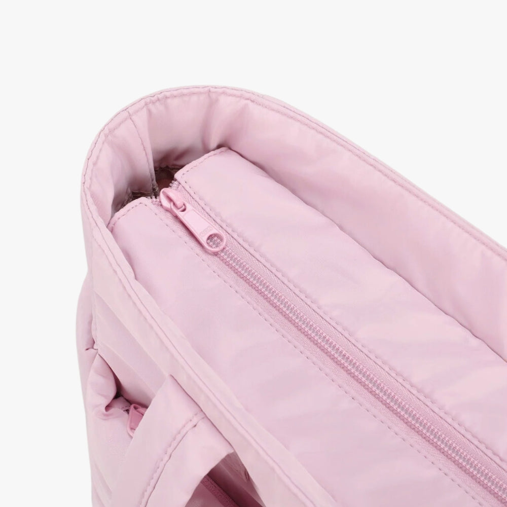 Asverra Sanna Tote Bag