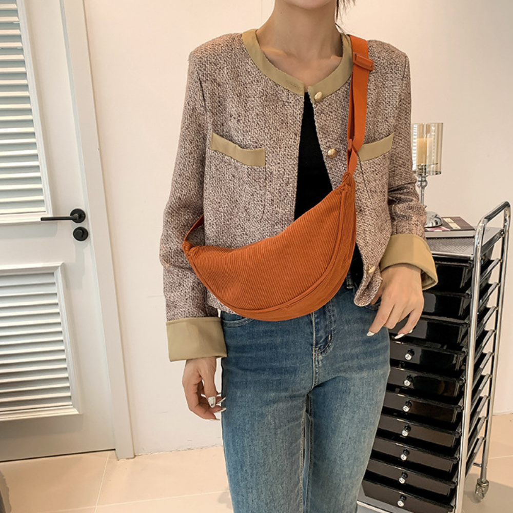 Asverra Fanna Crossbody Belt Bag