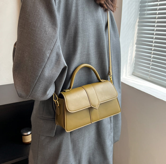 Asverra Arlisse Crossbody Bag