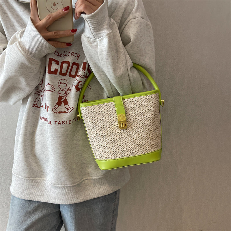 Asverra Mireva Crossbody Bag