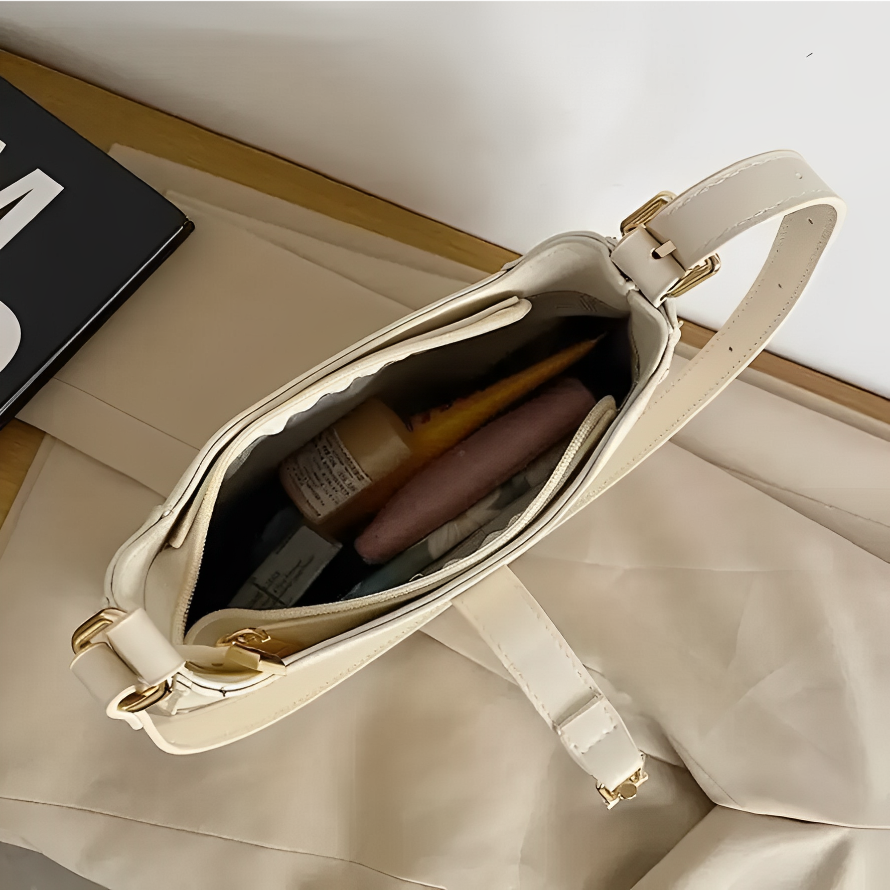 Asverra Rivoire Shoulder Bag - Asverra