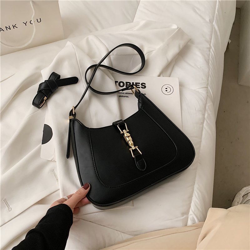Asverra Rivoire Shoulder Bag - Asverra