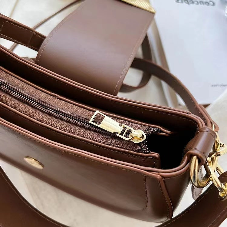 Asverra Lanna Crossbody Bag