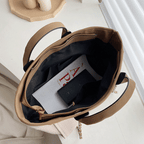 Asverra Fulla Tote Bag