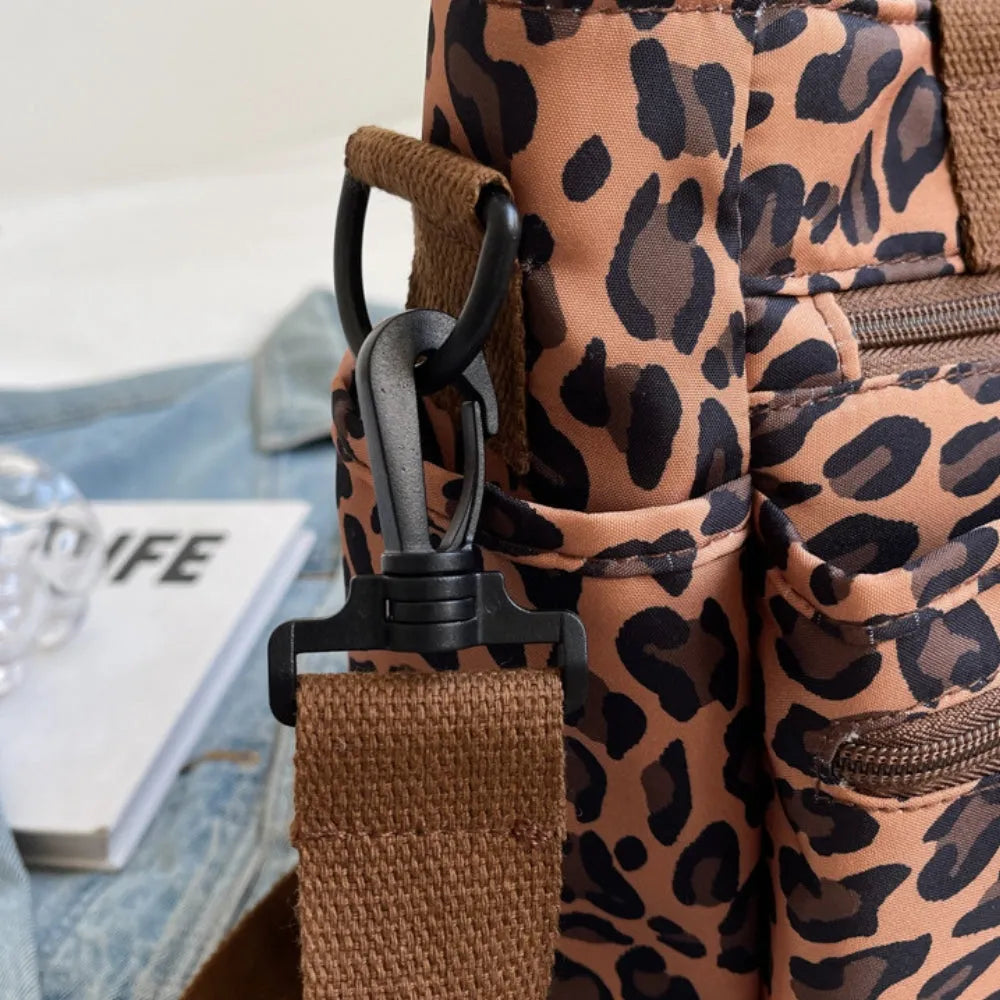 Asverra Kanna Wild Canvas Crossbody