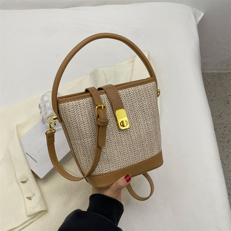 Asverra Mireva Crossbody Bag