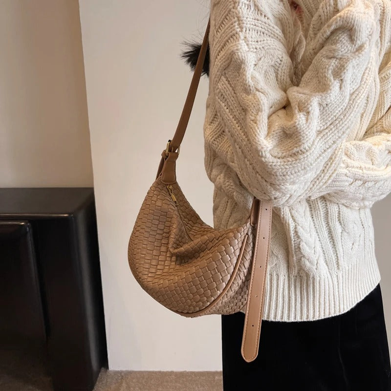 Asverra Cynha Crossbody Bag - Asverra