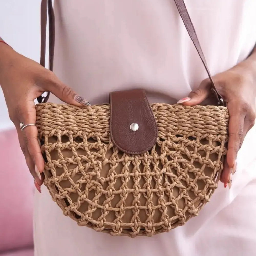 Asverra Manna Crossbody Bag