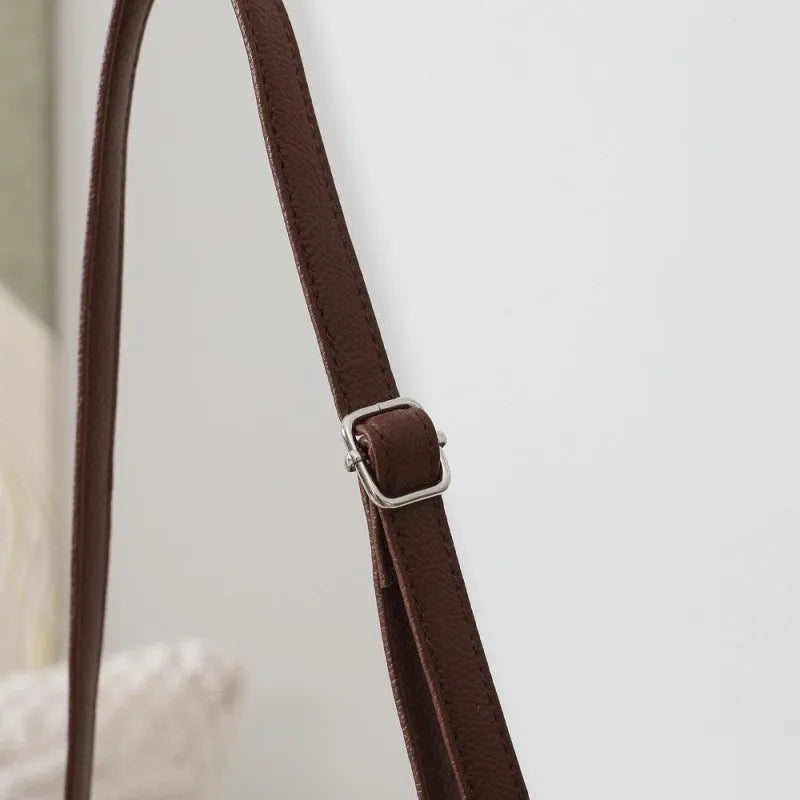 Asverra Manna Crossbody Bag