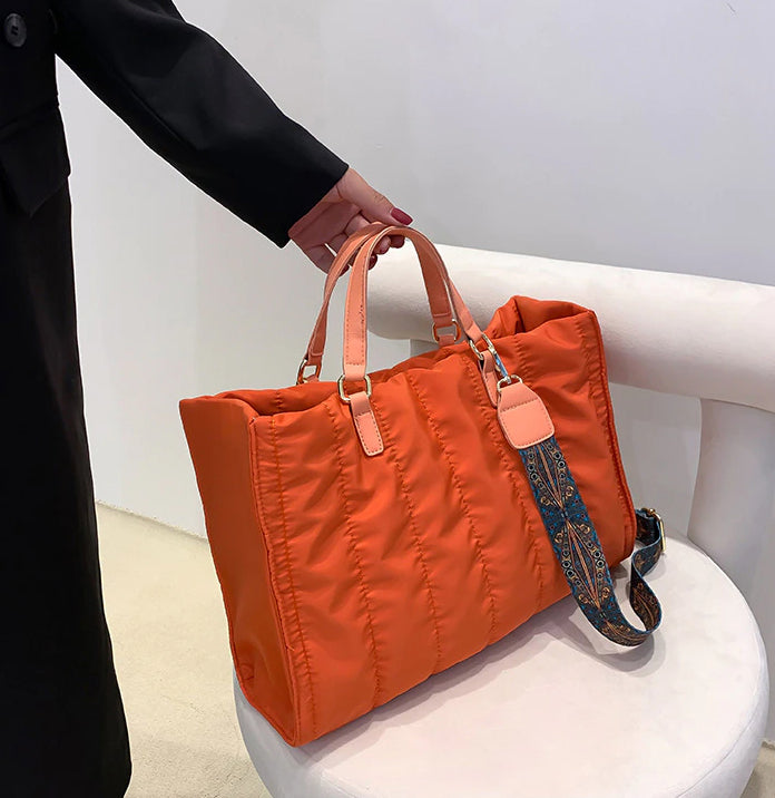 Asverra Lelah Tote Bag