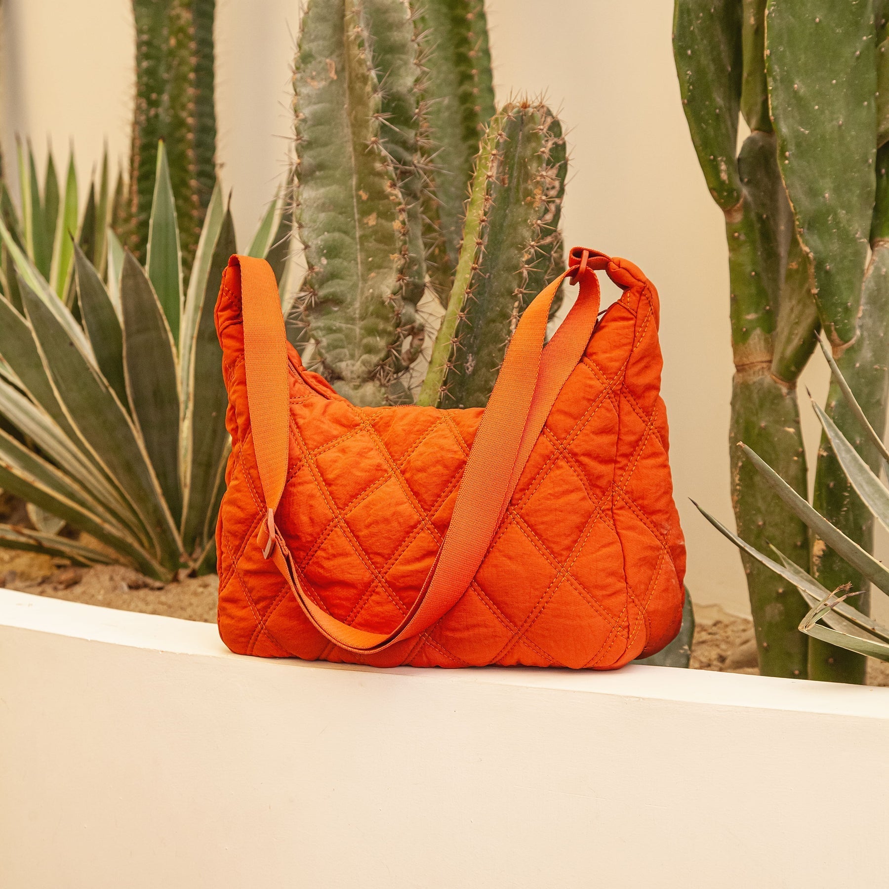 Asverra Selvane Crossbody Bag