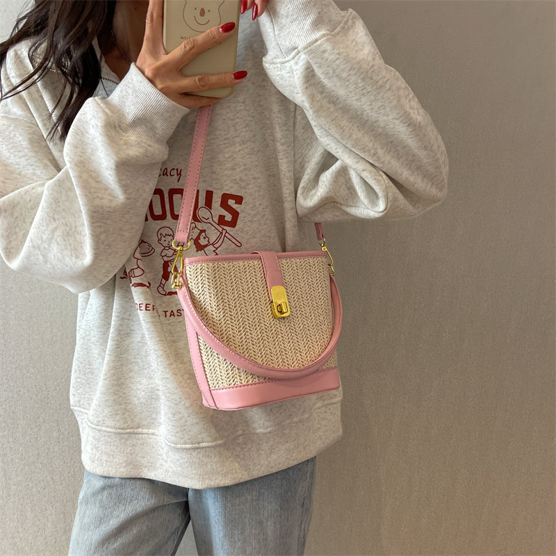 Asverra Mireva Crossbody Bag