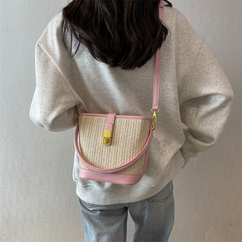 Asverra Mireva Crossbody Bag