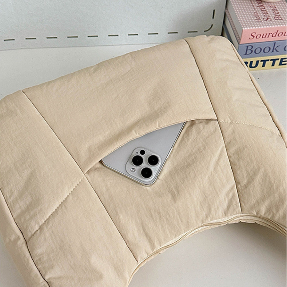 Asverra Dayah Tote Bag